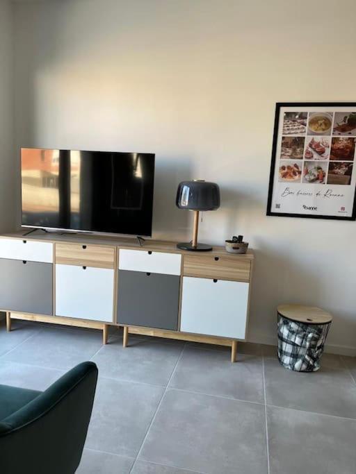 Appartement Centre De Roanne 38M2 Bagian luar foto